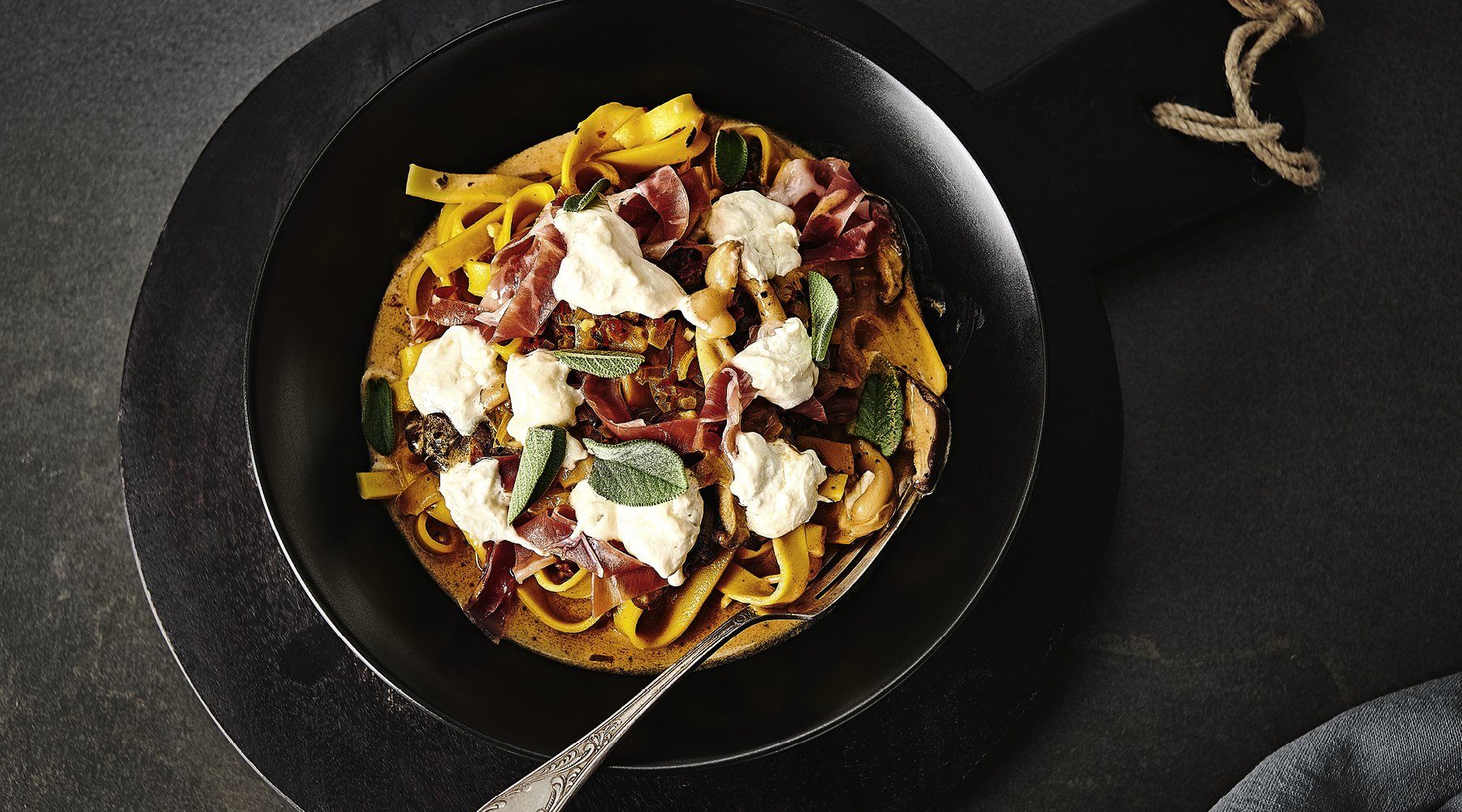 CREMIGE PILZTAGLIATELLE