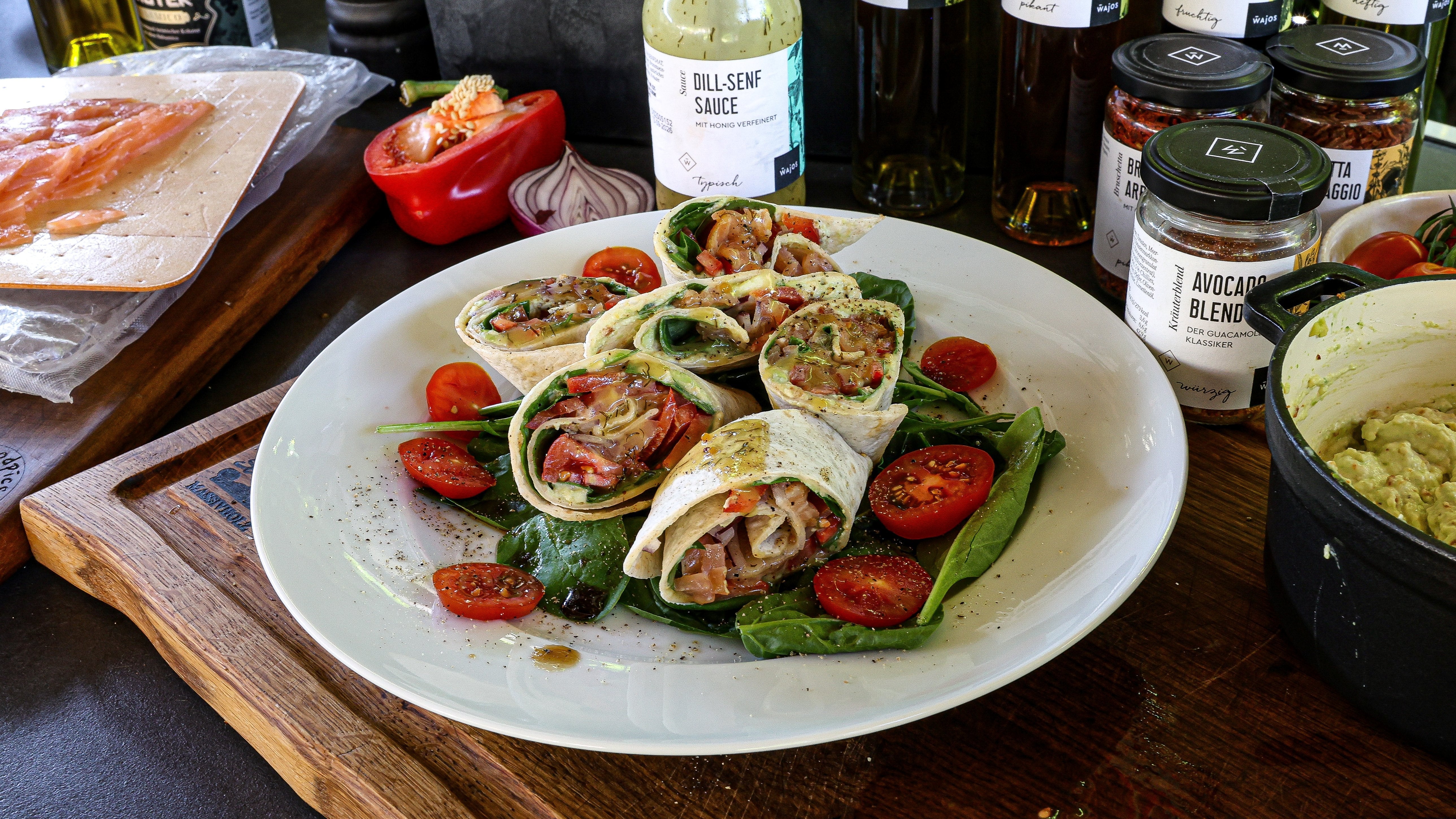 Lachs Wrap: Rezept mit Avocado Creme & Spinat