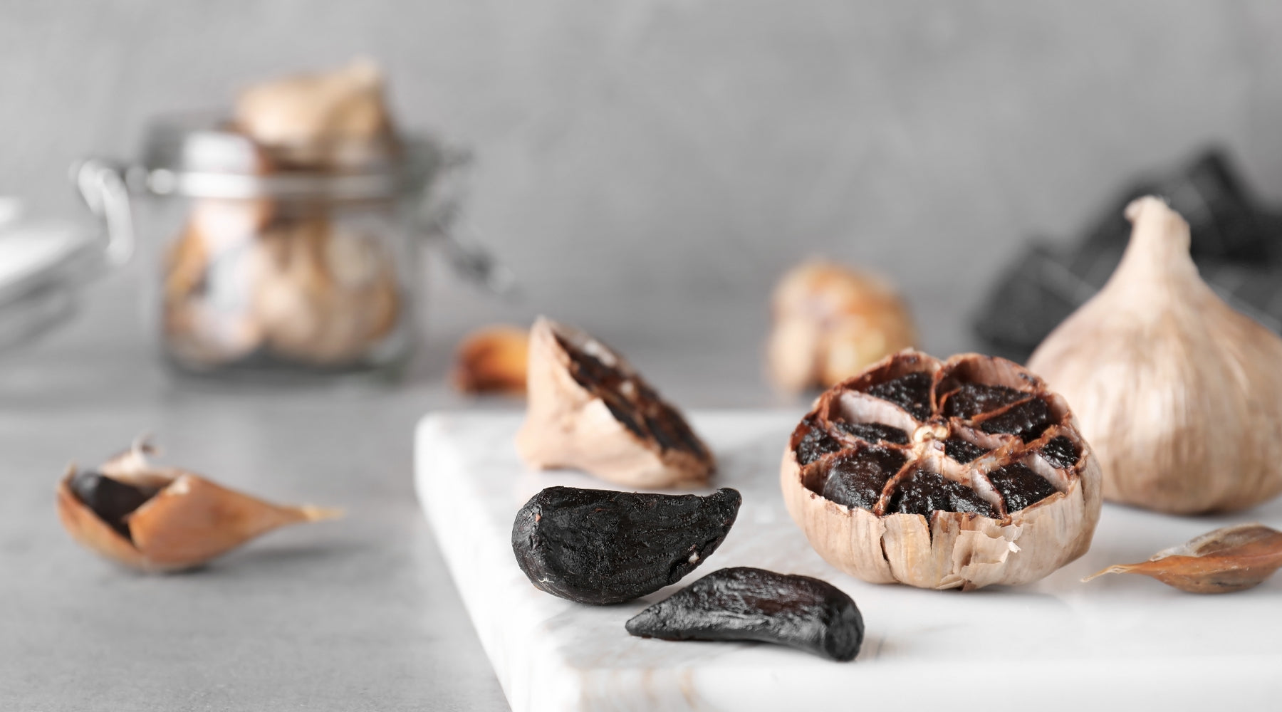 Schwarzer Knoblauch: Die fermentierte Delikatesse für Genießer