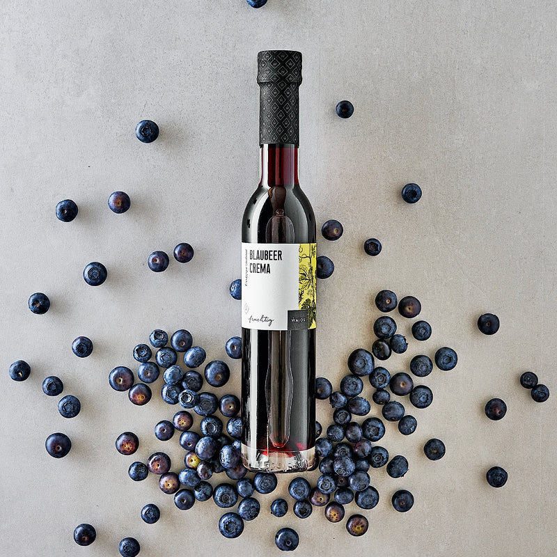 Blaubeer Crema dargestellt mit Aromen
