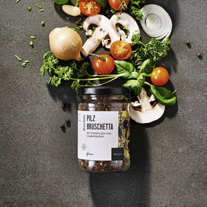 Pilz Bruschetta dargestellt mit Aromen