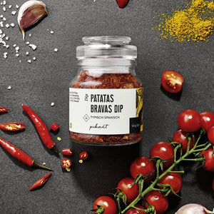 Patatas Bravas Dip dargestellt mit Aromen