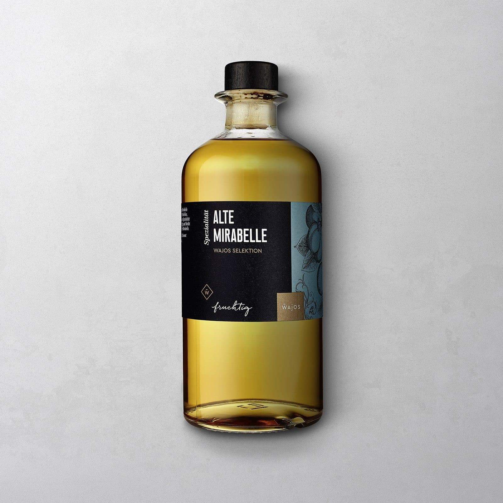 Alte Mirabelle Likör in 500 ml Flasche
