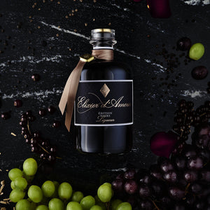 Elixier d'Amour Edition Noirein dargestellt mit Aromen