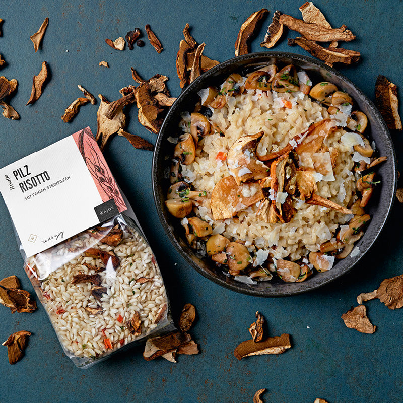 PIlz Risotto dargestellt auf dem Teller