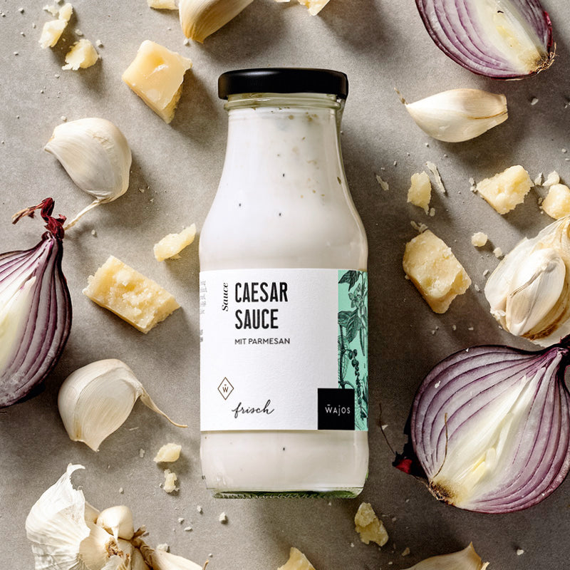 Caesar Sauce dargestellt mit Aromen
