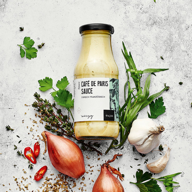 Café de Paris Sauce dargestellt mit Aromen