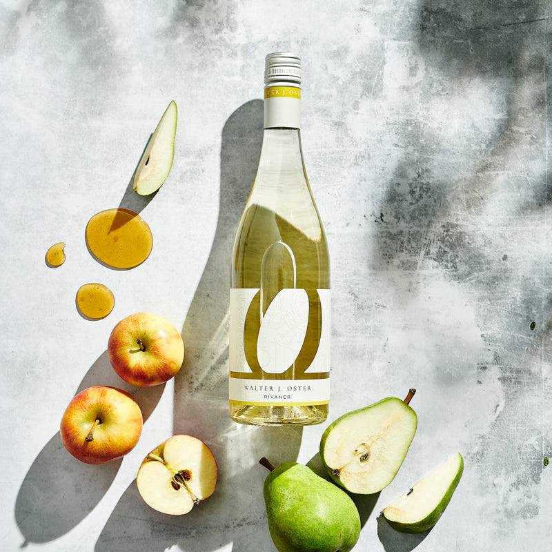 2023 Rivaner fruchtsüss dargestellt mit Aromen