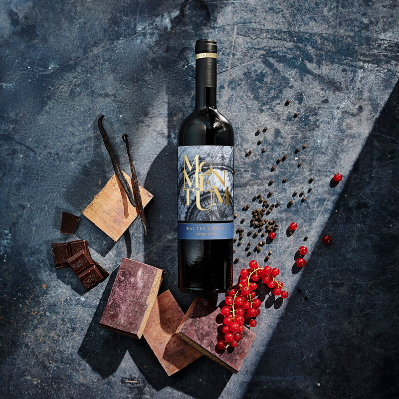 2021 Cuvée Momentum trocken dargestellt mit Aromen