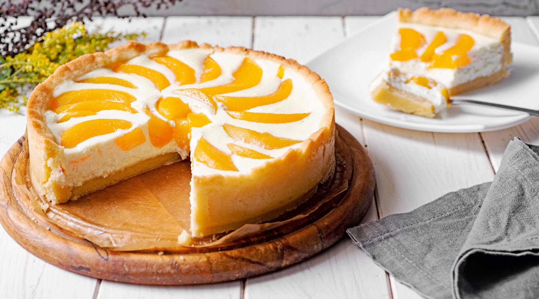 Pfirsichkuchen mit Schmand Rezept Pfirsichkuchen mit Schmand Rezept