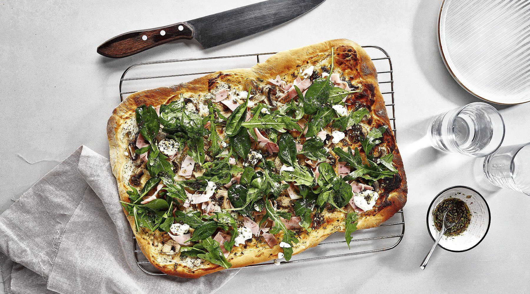 FRÜHLINGSPIZZA - PROVENCE ART