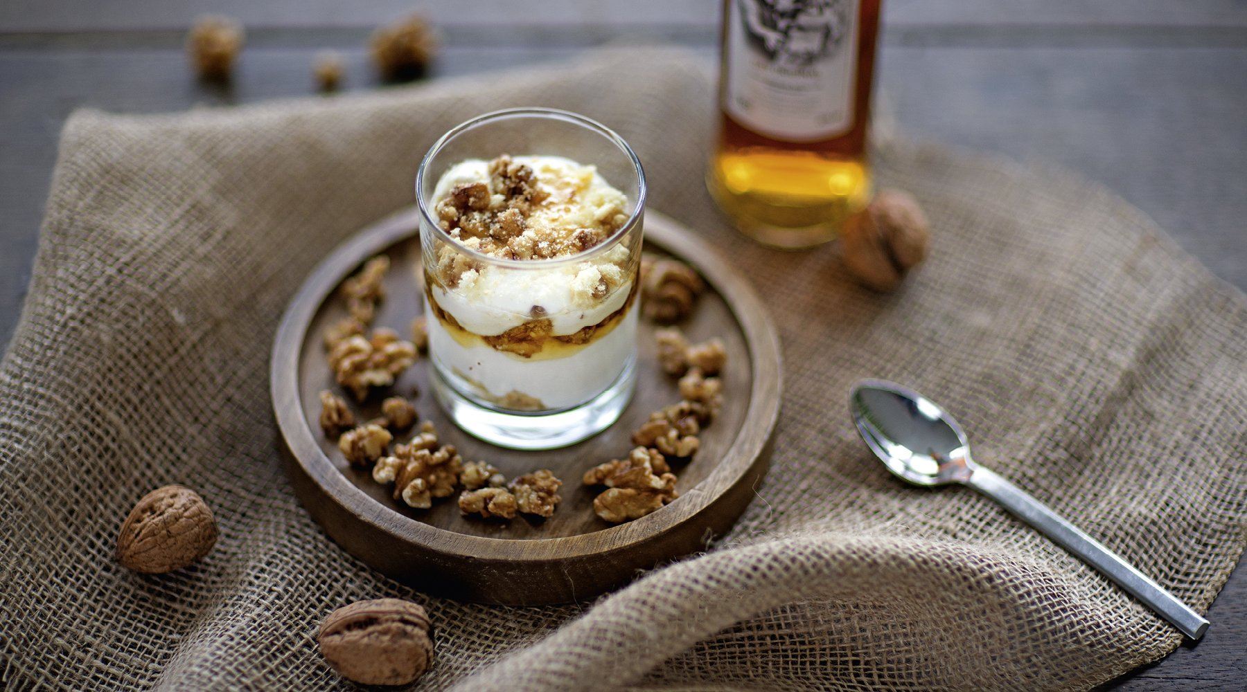 Joghurt-Walnuss-Tiramisu - Walnuss-Dessert Rezept Joghurt-Walnuss-Tiramisu - Walnuss-Dessert Rezept