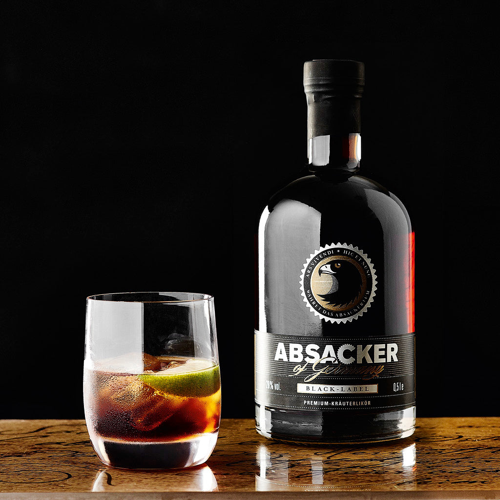 Wajos Absacker mit Cocktail