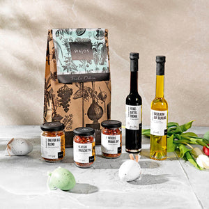 Geschenkset Ostern mit dekoriertem Ostertisch